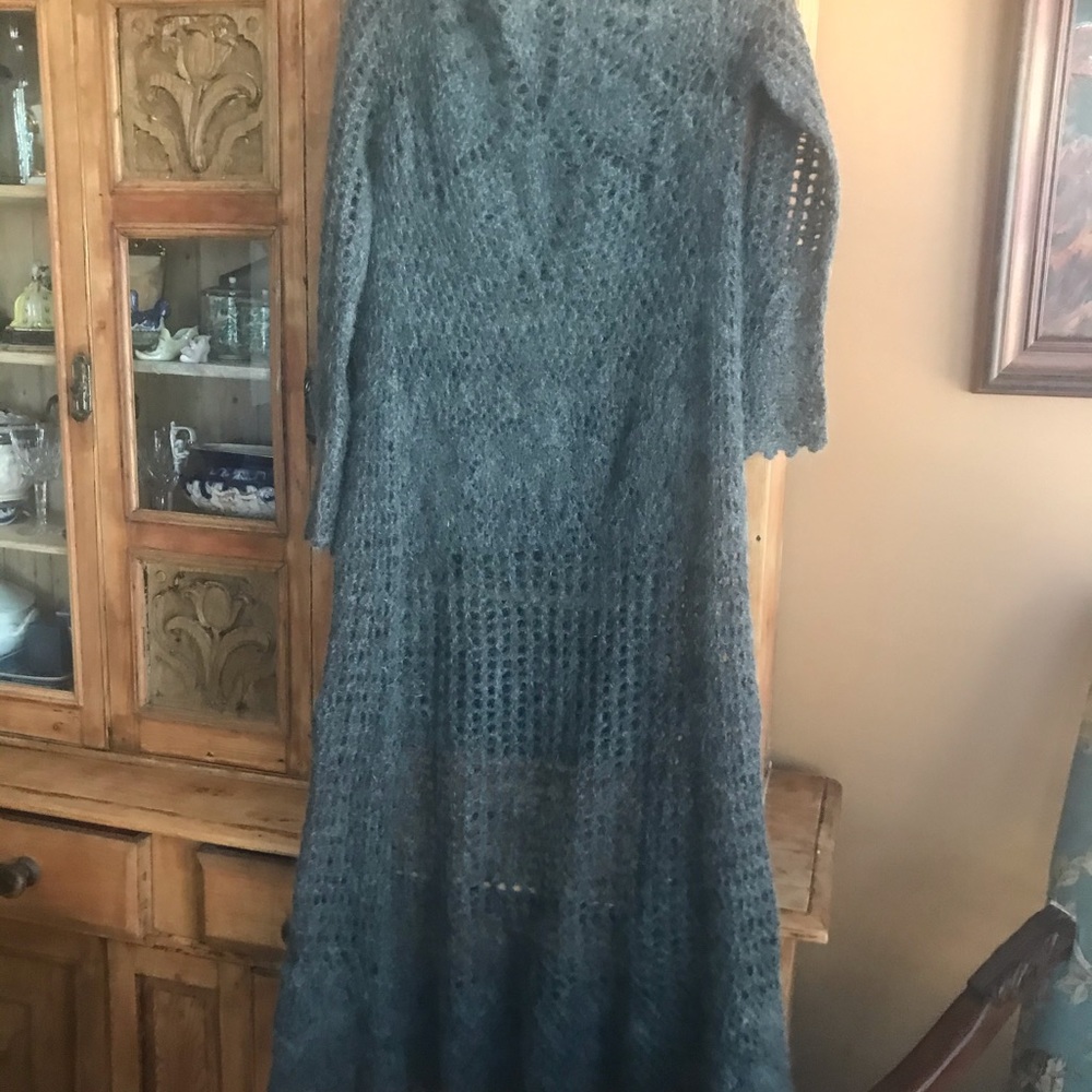 Beautiful Knot Long Cardigan - Picture 3 of 4